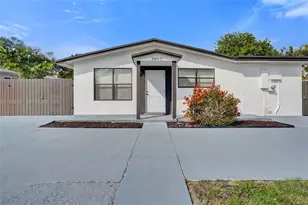 1960 SW 68th Way, Miramar, FL 33023 - Photo 3