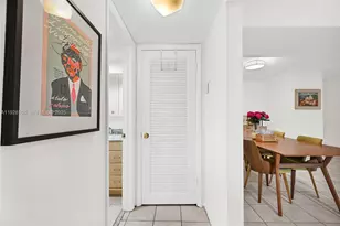 4020 N Hills Dr, Hollywood, FL 33021 - Photo 23