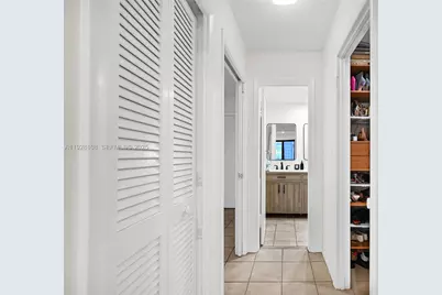 4020 N Hills Dr #29, Hollywood, FL 33021 - Photo 15
