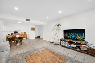 4020 N Hills Dr, Hollywood, FL 33021 - Photo 1