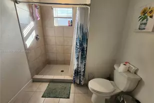 916 SE 17th Ct, Homestead, FL 33034 - Photo 41