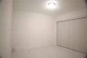 5141 NW 101st Pl, Doral, FL 33178 - Photo 13