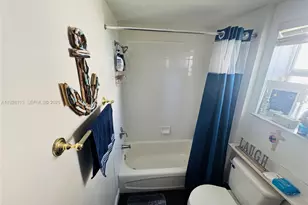 10700 NW 66th St, Doral, FL 33178 - Photo 7