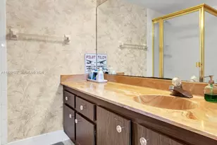 6071 NW 61st Ave, Tamarac, FL 33319 - Photo 17