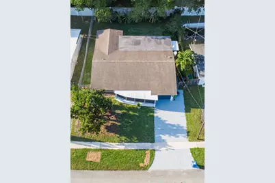 2311 NW 73rd Ave, Sunrise, FL 33313 - Photo 35