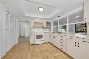 2311 NW 73rd Ave, Sunrise, FL 33313 - Photo 17