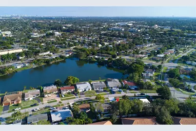 2311 NW 73rd Ave, Sunrise, FL 33313 - Photo 39