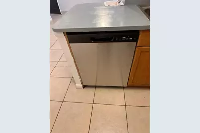 212 Lake Pointe Dr #104, Oakland Park, FL 33309 - Photo 17