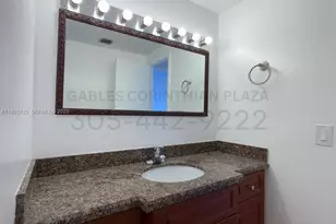 22 Salamanca Ave, Coral Gables, FL 33134 - Photo 7