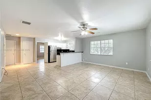 530 NE 34th St, Pompano Beach, FL 33064 - Photo 9
