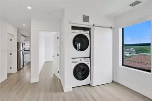 1721 SW 13th St, Miami, FL 33145 - Photo 3