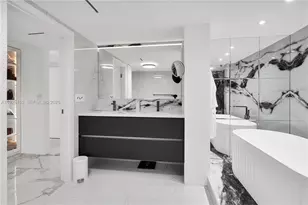 9 Island Ave, Miami Beach, FL 33139 - Photo 23