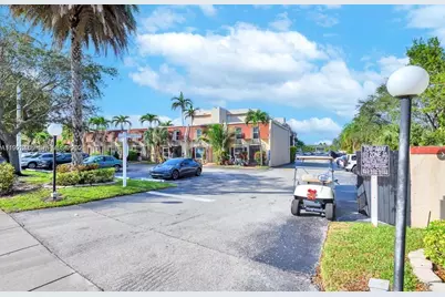 1001 E Three Islands Blvd #36, Hallandale Beach, FL 33009 - Photo 3