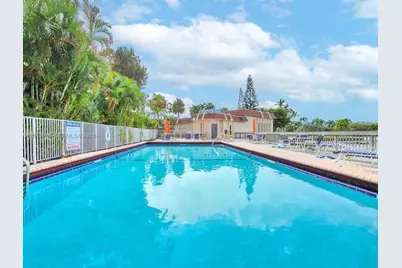 1001 E Three Islands Blvd #36, Hallandale Beach, FL 33009 - Photo 7