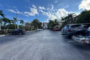 1001 E Three Islands Blvd, Hallandale Beach, FL 33009 - Photo 43