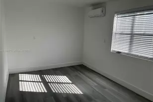 2765 NW 55th St, Miami, FL 33142 - Photo 7