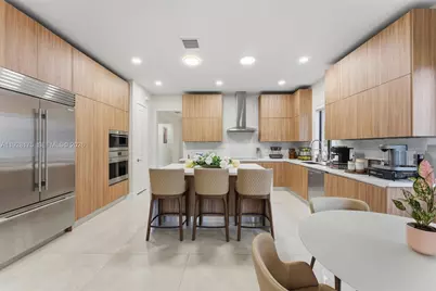 12070 SW 83rd Pl, Miami, FL 33156 - Photo 13