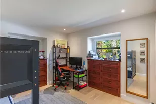 317 Bayberry Dr, Plantation, FL 33317 - Photo 25