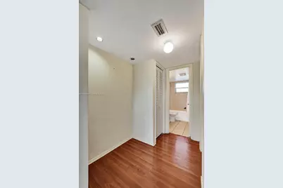 950 Hillcrest Dr #112, Hollywood, FL 33021 - Photo 27