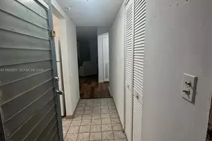 2800 Someset Dr, Lauderdale Lakes, FL 33311 - Photo 5