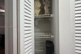 2800 Someset Dr, Lauderdale Lakes, FL 33311 - Photo 7