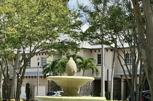 2002 Freeport Ln, Riviera Beach, FL 33404 - Photo 15