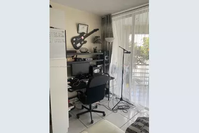 18900 NE 14th Ave #D-205, Miami, FL 33179 - Photo 15