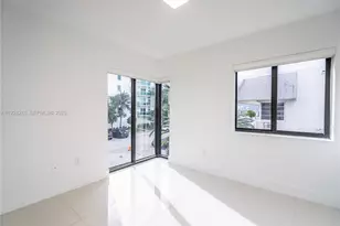 1985 Bay Dr, Miami Beach, FL 33141 - Photo 11