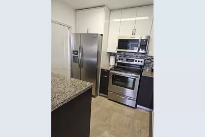 20160 NE 3rd Ct #8, Miami, FL 33179 - Photo 23