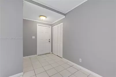 5850 NW 57th Ave #1, Tamarac, FL 33319 - Photo 13