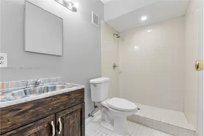 5850 NW 57th Ave #1, Tamarac, FL 33319 - Photo 37