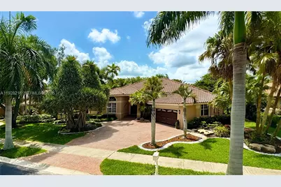 375 Sabal Way, Weston, FL 33326 - Photo 1