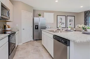 9521 Silver Sands Ln, Fort Pierce, FL 34945 - Photo 3