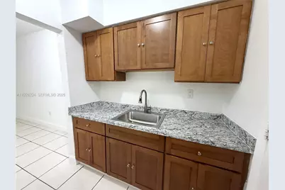 6885 Byron Ave #103, Miami Beach, FL 33141 - Photo 3