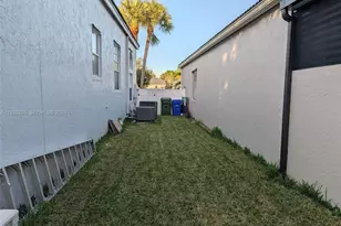 15694 NW 12th Ct, Pembroke Pines, FL 33028 - Photo 29