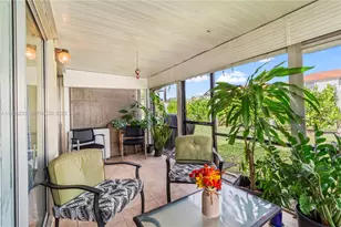 7464 S Pinewalk Dr S, Margate, FL 33063 - Photo 11