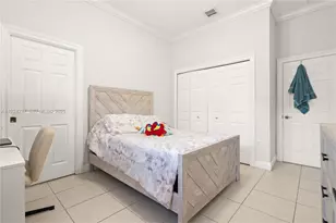 8366 SW 193rd St, Cutler Bay, FL 33157 - Photo 11