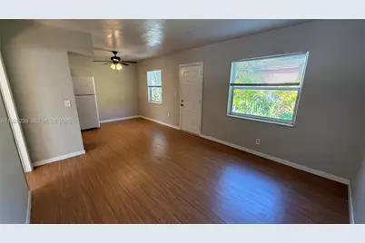 1310 NE 14th Ave #2, Fort Lauderdale, FL 33304 - Photo 5