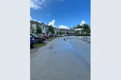 20881 NW 9th #0, Miami Gardens, FL 33169 - Photo 3