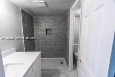 975 N Franklin Ave #975B, Homestead, FL 33034 - Photo 5