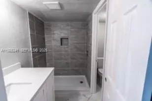 975 N Franklin Ave, Homestead, FL 33034 - Photo 5