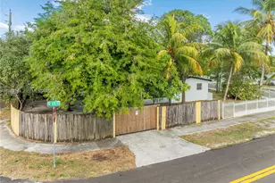 17144 NW 24th Pl, Miami Gardens, FL 33056 - Photo 9