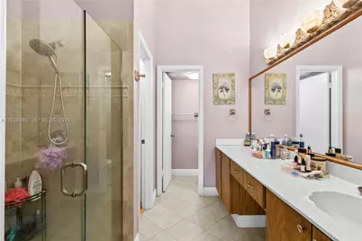 7464 S Pinewalk Dr S #81-18, Margate, FL 33063 - Photo 21