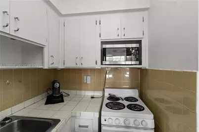 801 Atlantic Shores Blvd #106, Hallandale Beach, FL 33009 - Photo 5
