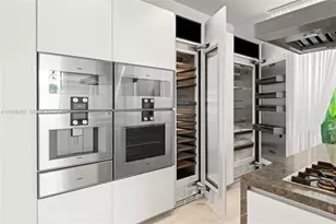 1031 W 48th St, Miami Beach, FL 33140 - Photo 25