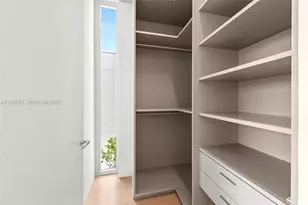 1031 W 48th St, Miami Beach, FL 33140 - Photo 49