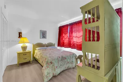 215 SE 3rd Ave #407B, Hallandale Beach, FL 33009 - Photo 7