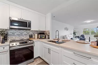 8161 SW 24th Ct #404, Davie, FL 33324 - Photo 7