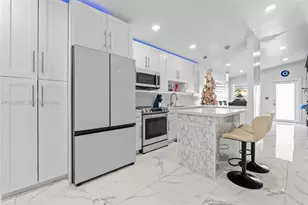 8822 NW 112th Terrace, Hialeah Gardens, FL 33018 - Photo 3