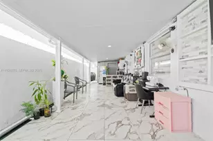 8822 NW 112th Terrace, Hialeah Gardens, FL 33018 - Photo 31